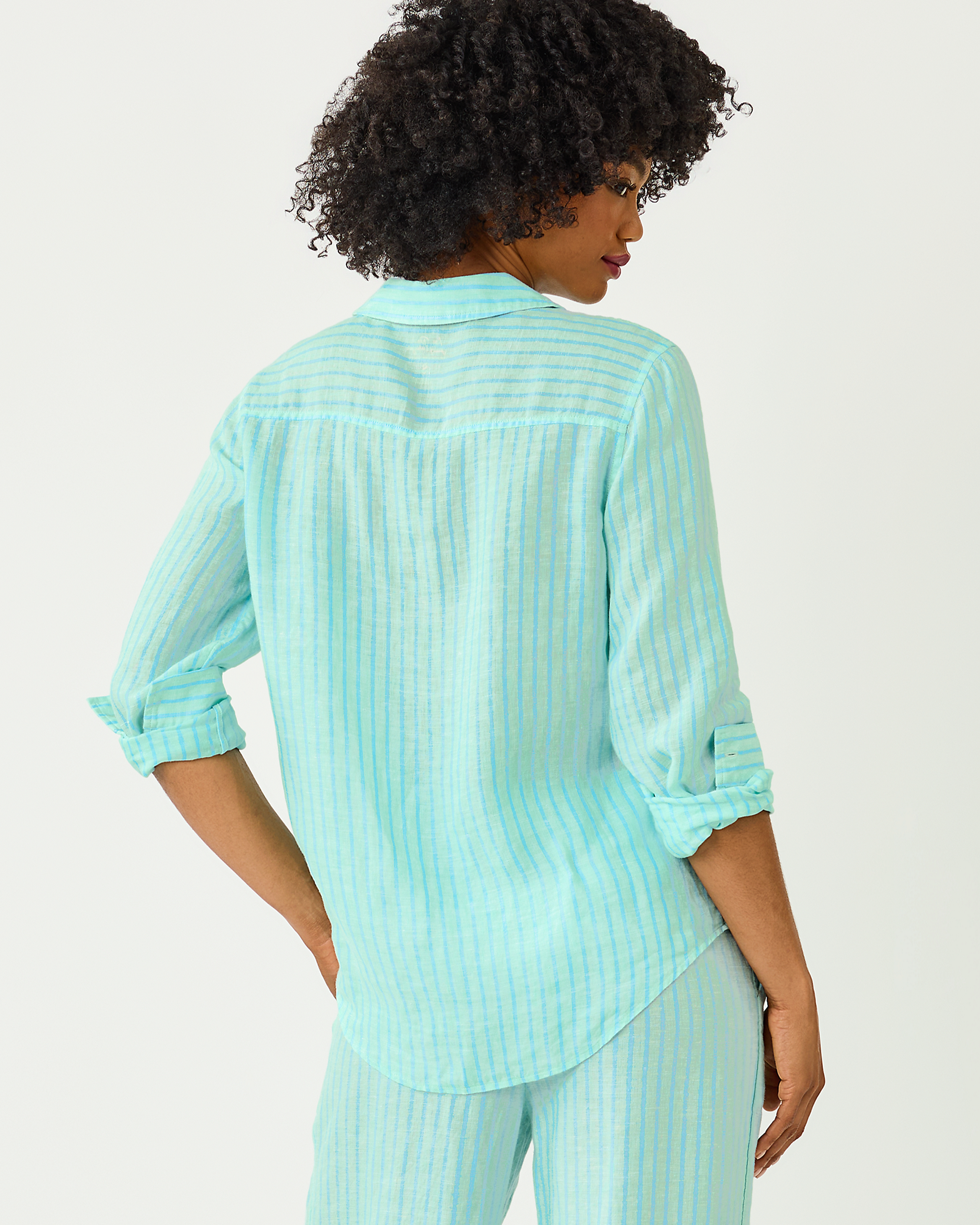 SEA VIEW BUTTON DOWN