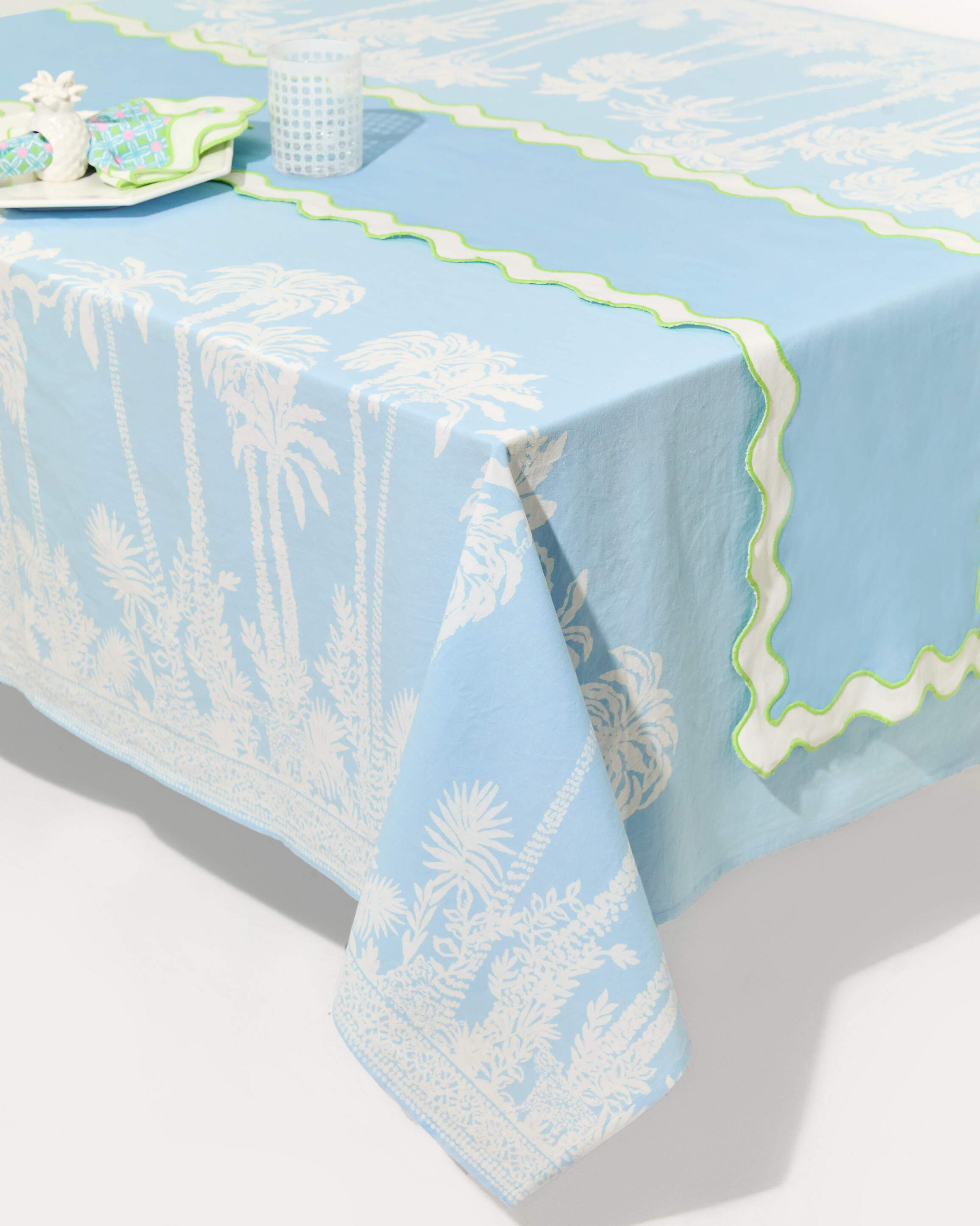 Engineered Tablecloth