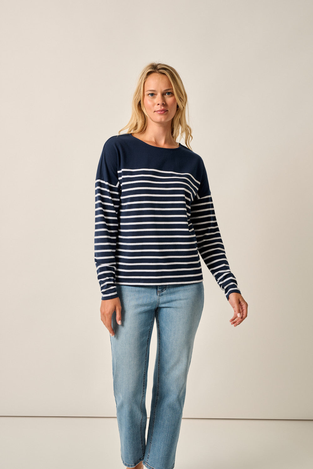 Suki Boatneck