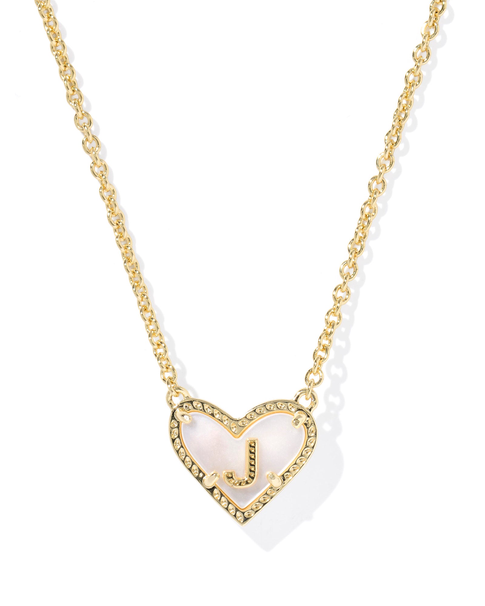 HEART LETTER J SHORT PENDANT NECKLACE